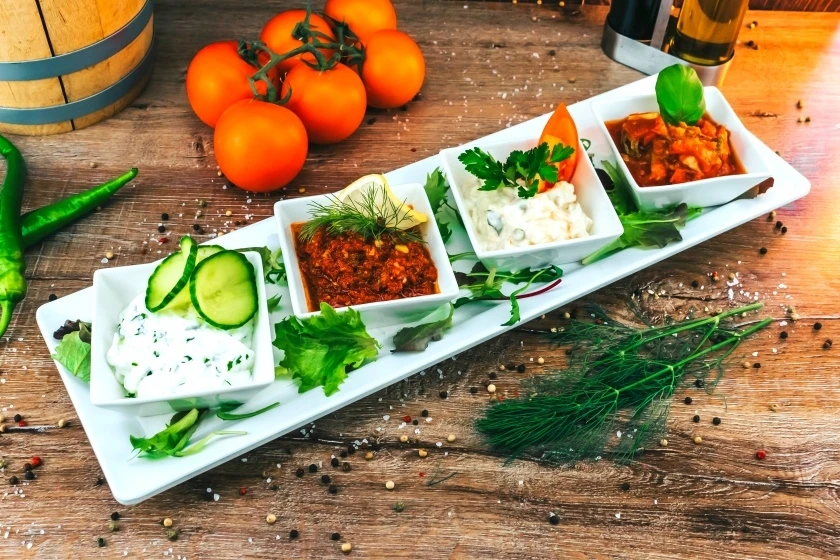 Karışık 2 kişilik meze tabağı soğuk
