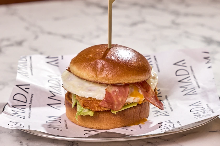 Amada Burger