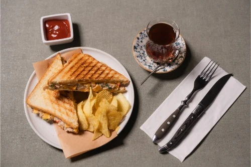Tost sucuk